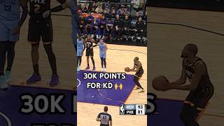 Kevin Durant becomes the 8th player in NBA history to reach 30,000 career points