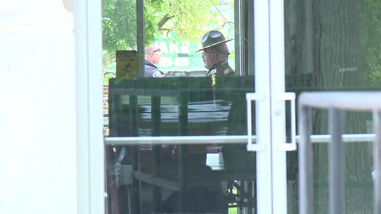 Delphi murder suspect Richard Allen arrives for hearing - YouTube