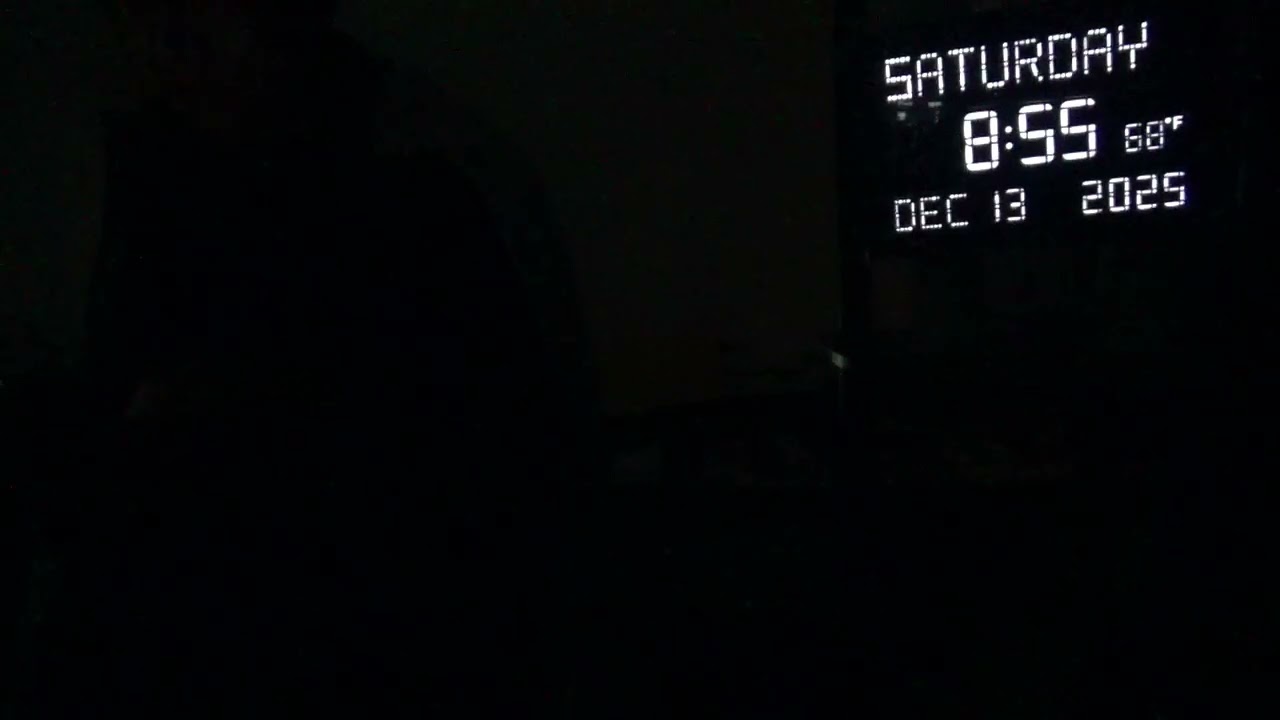 33051，左侧耳道痛（马斯偶然了解一下3I/Atlas，稍有紧张）