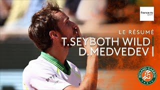 Roland-Garros 2023 : le résumé de D.Medvedev vs T. Seyboth Wild