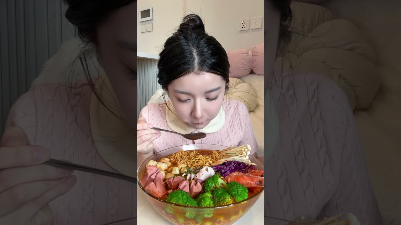 MUKBANG Mì Cay Cấp Độ Cao Nhất 🔥🌶️ Cay Đến Chảy Nước Mắt! #reviewdoanvat #mukbang #quynhtruong
