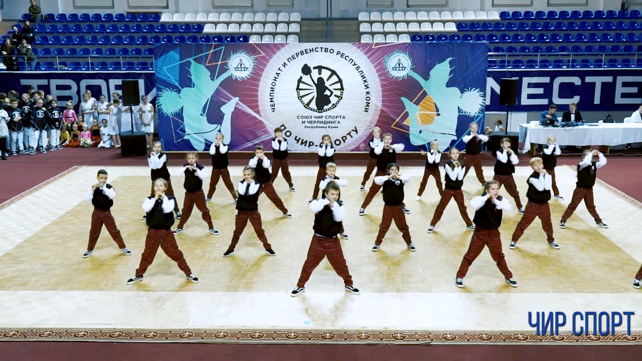 Мгновение чир спорт. Юнайтед бит Ухта 2021. Юнайтед Чир спорт. Чир спорт Дельта. Чир спорт Ухта Инфинити.