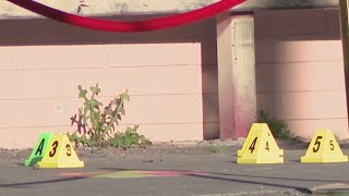 Glendale shooting leaves man dead, teen in life-threatening condition