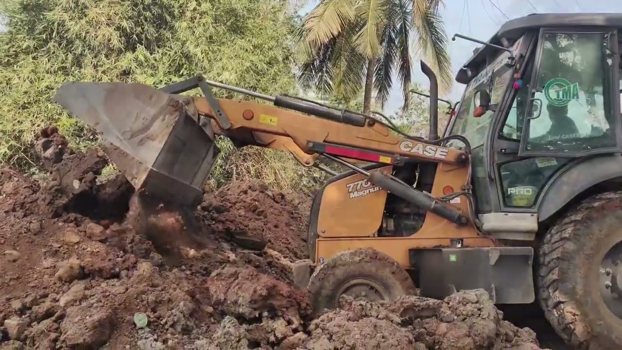 The King of Earthmoving! | CASE 770EX Magnum PRO In Action 