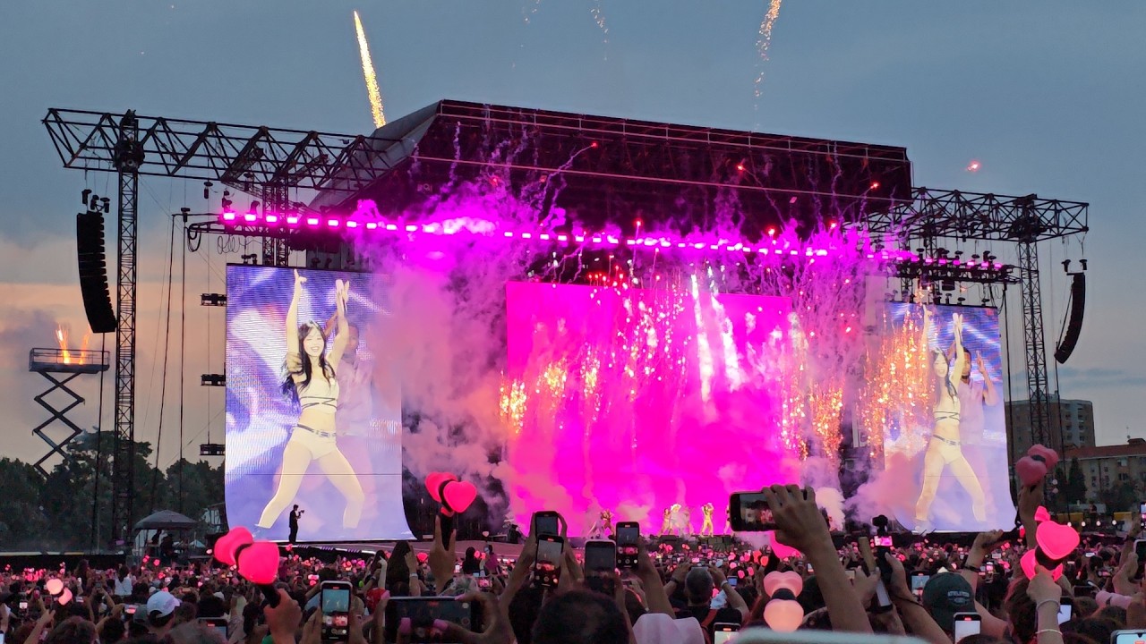 BLACKPINK - Pink Venom (Milan 2025.08.06)