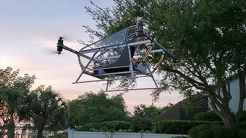 The Human Drone Project - Hovering test for the 3rd prototype (03/2021)