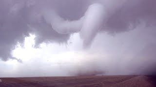 Insane extreme close range tornado video from Colorado - 6/19/2018