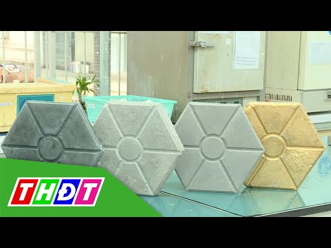 Video Sinh viên làm gạch từ rác thải nhựa | THDT - youtube