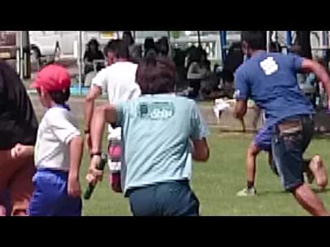 下地小学校運動会 親子三代リレー(4年生)