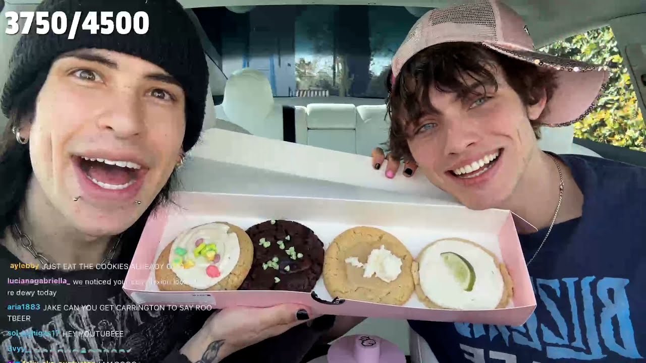 Crumbl Cookie With Carrington! (Full Stream)
