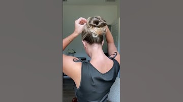 Thumbnail of Messy Buns Hack 😨