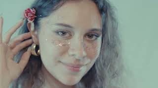 Coco Saenz - Distantes Video Oficial