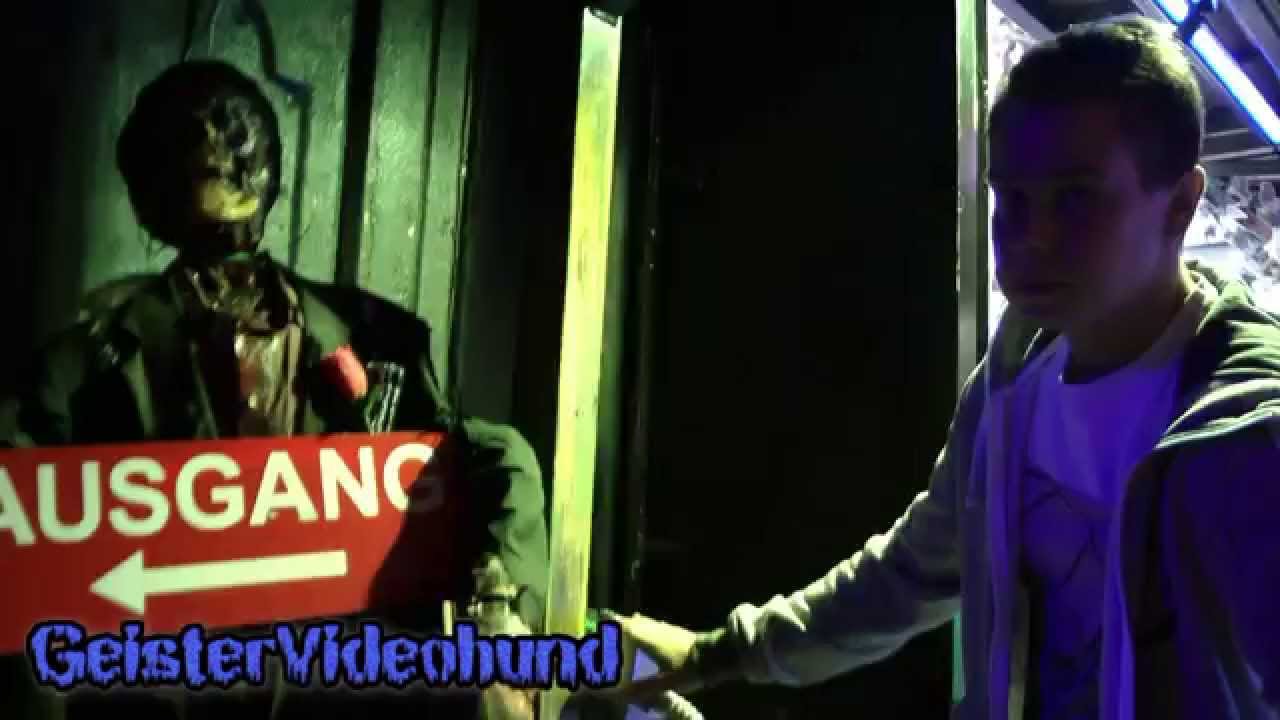 Geisterbahn "Haunted Mansion" Genau geschaut