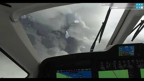 FS2020 Flying in storm clouds.