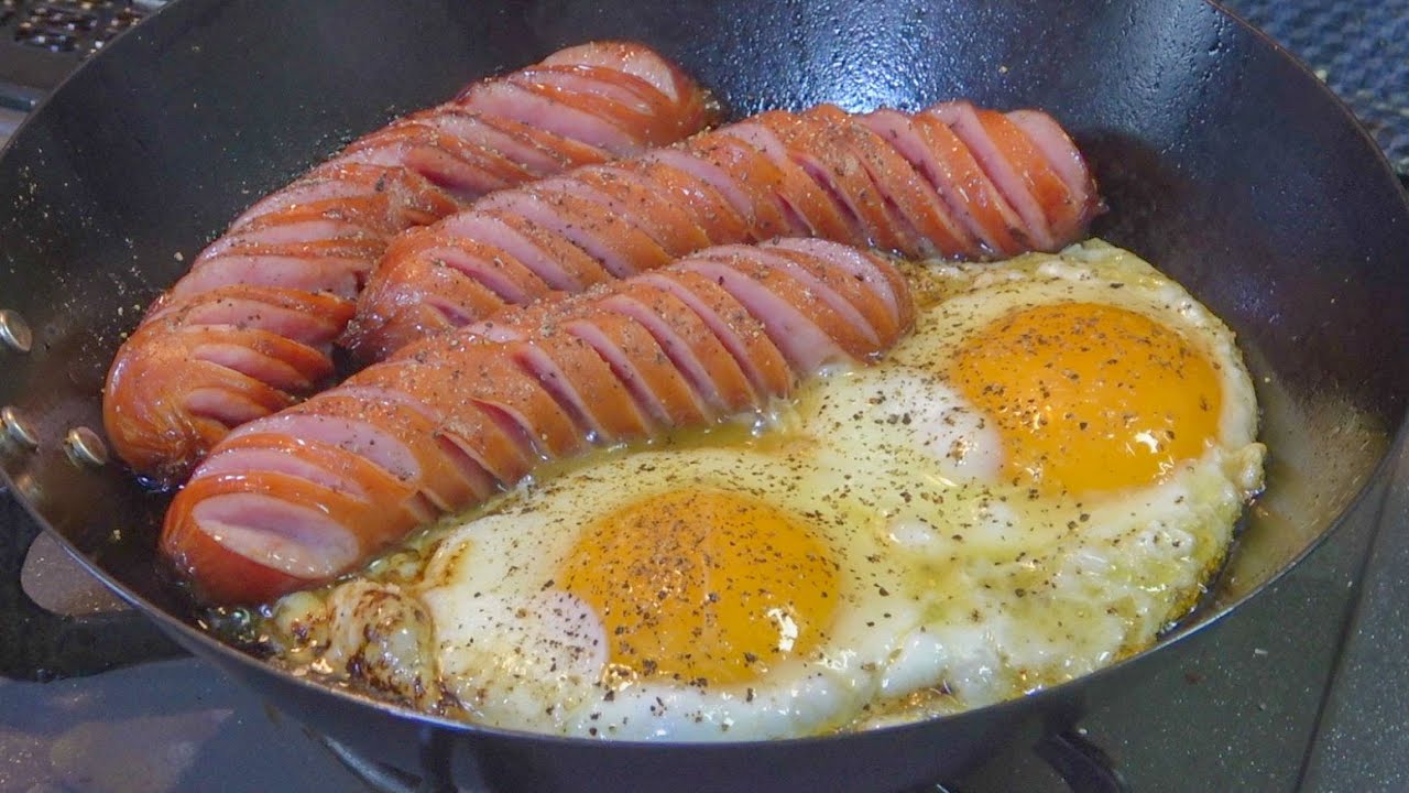 結局こういう朝ご飯が1番旨い【ジョンソンヴィルエッグ】