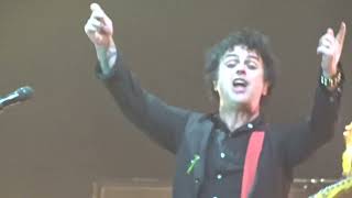 Green Day - Rock and Roll All Nite (KISS cover) Hella Mega Tour 2022.07.02 Paris, La Défense Arena
