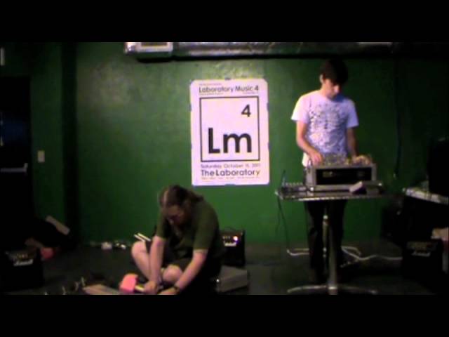 02 Dan Reaves and BLANK Laboratory Music #4 Improvisation Festival