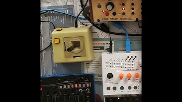 Microfreak + Moog DFAM + Roland AIRA j6 // IDM Jam