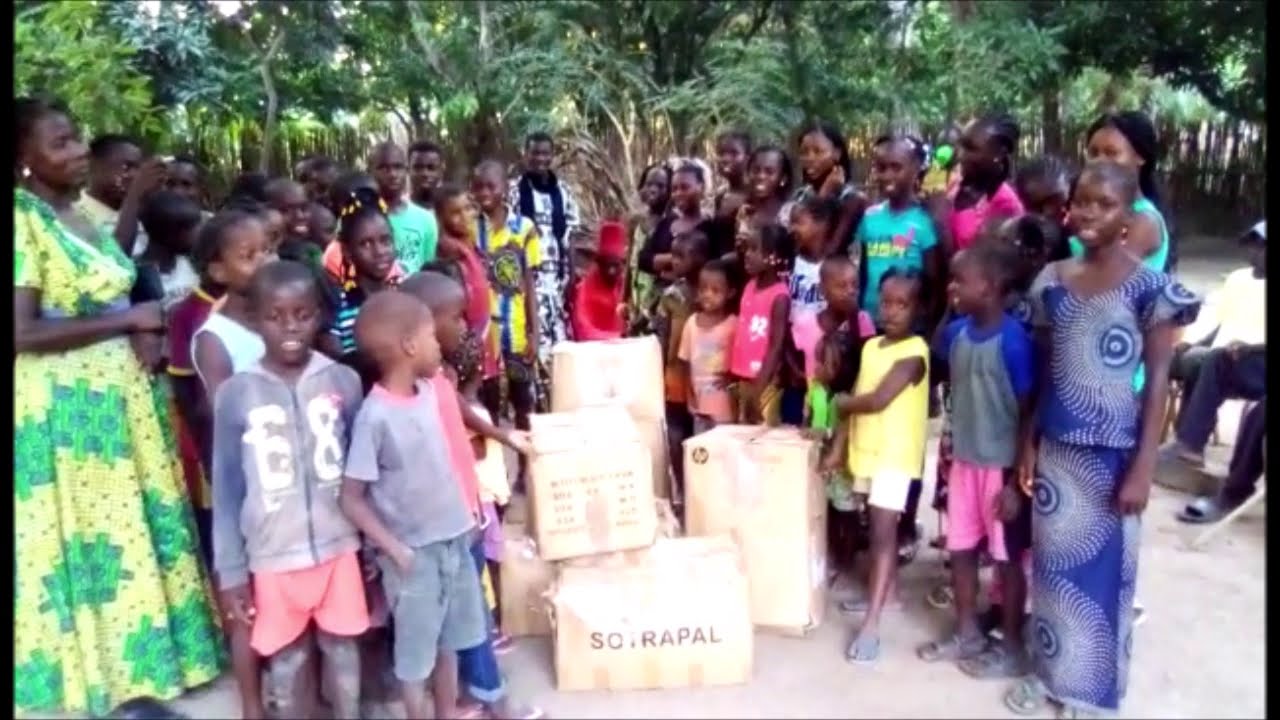 Institution Sainte Jeanne d'Arc de Dakar Collecte de fournitures