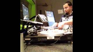 Dj Chris Villa Scratching In Studio