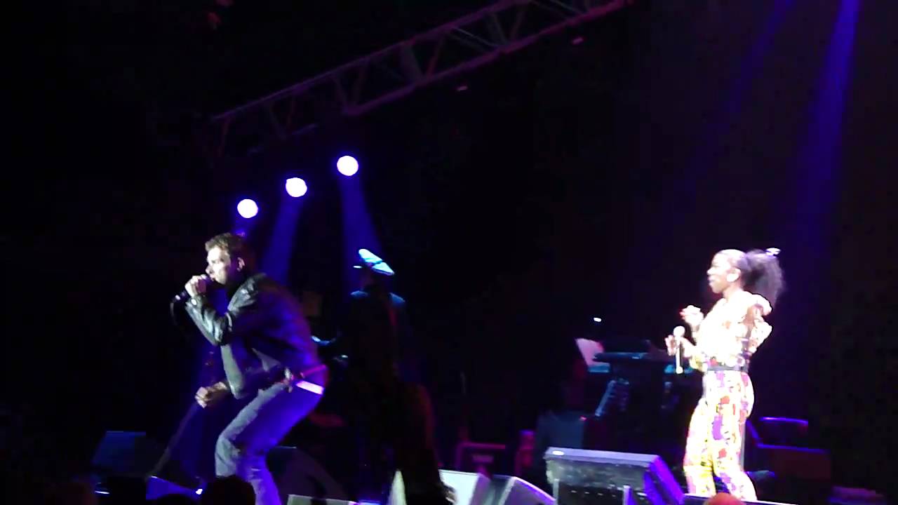 Gorillaz Soulchild Live  O2 Arena London 16 November 2010