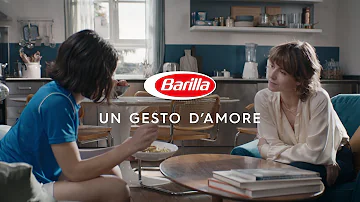 Come si chiama l'attore che fa la pubblicità della pasta Barilla?