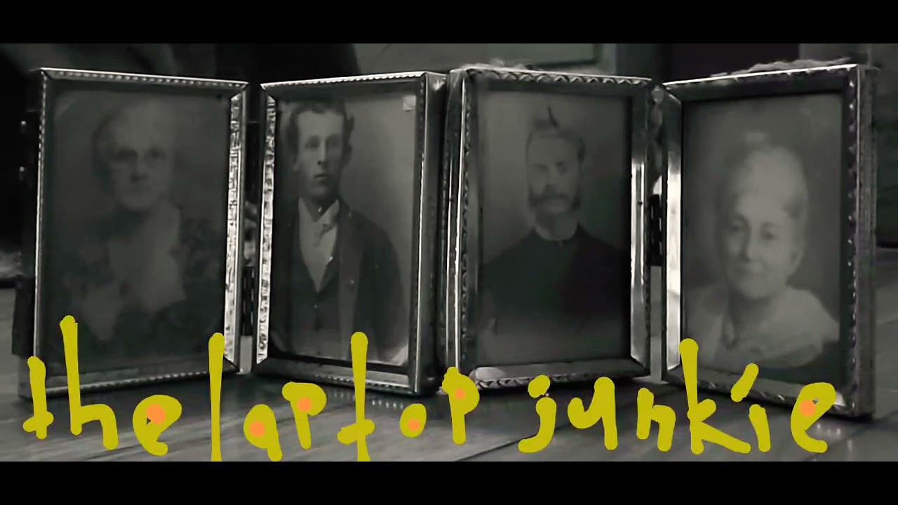 the laptop junkie / drab