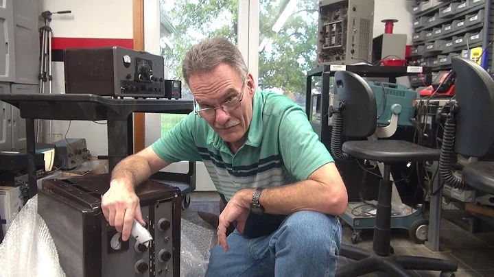 Sad Johnson Viking 1 Tube Ham Transmitter Destroyed By Terrible Packing