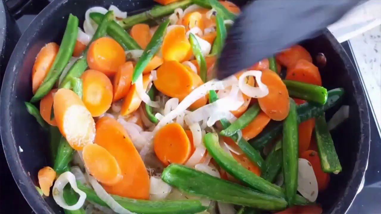 Patitas De Cerdo Con Garbanzos People En Espaol