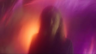 Freya Ridings - Weekends (Official Lyric Video)