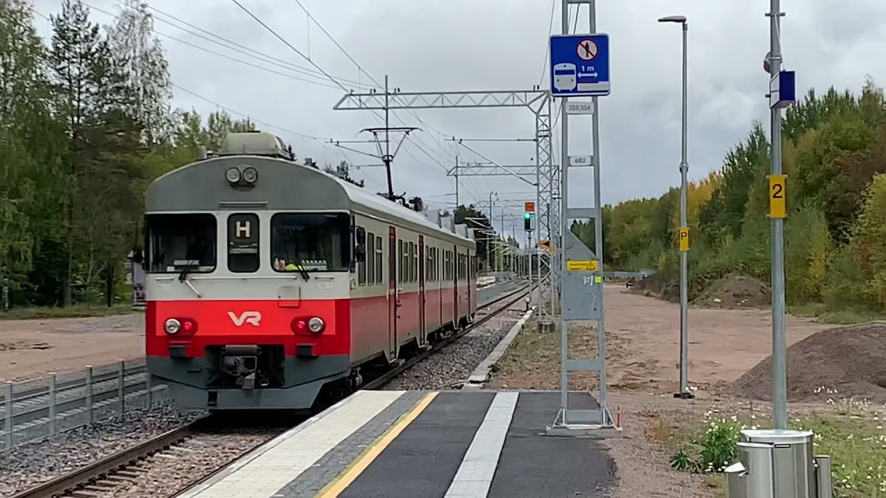 Junia Myllykoskella | Trains at Myllykoski