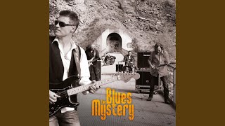 Video thumbnail of "The Blues Mystery - Back to the Dirty Town"