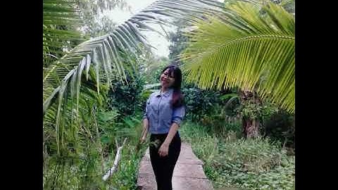 "Tôi thương miền quê, nhớ hoàng hôn trên đất xưa"