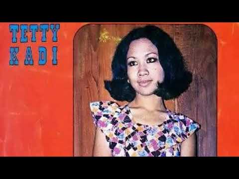 Tetty Kadi - Pramugari Udara