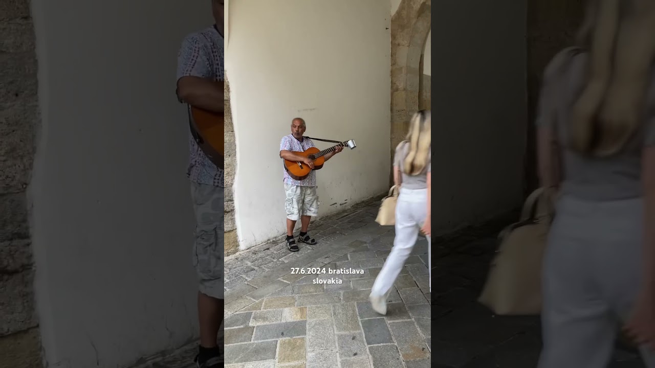 Michael’s Gate Guitarist