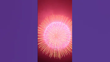 Biggest 10 000 Nuclear Rocket Fireworks Ever 