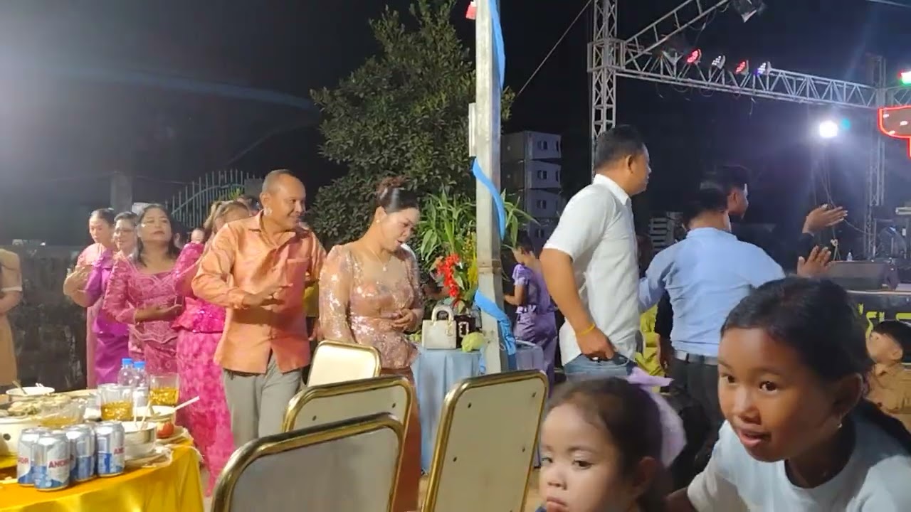 កម្មវិធីរាំលេង