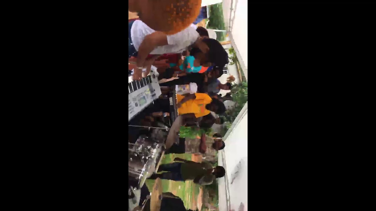 Singer Blinger and Friends jamming at Mr. Campbell’s dead yaad ...