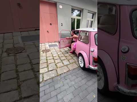 I'm a MINI girl, in a MINI world … 
