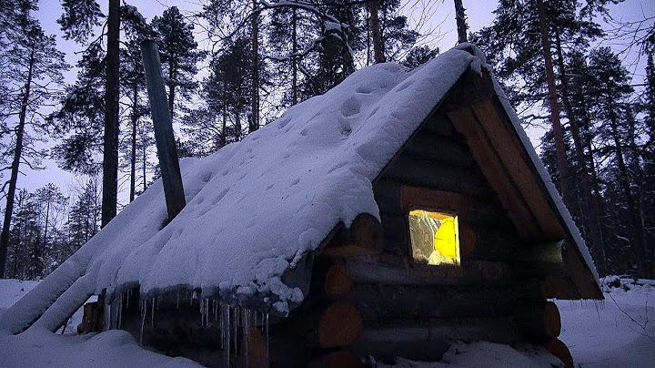 HUNTER'S LIFE IN A SMALL LOG CABIN. OFF GRID