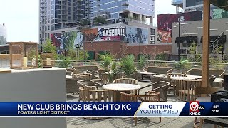 New restaurant, bar hopes to bring a coastal vibe to Power and Light