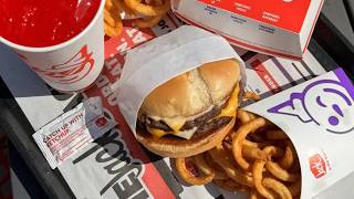 Don't Skip These Underrated Fast Food Cheeseburgers