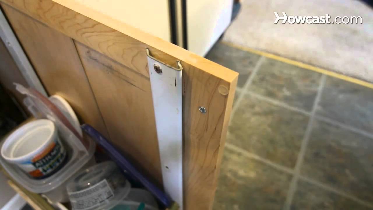 How To Install Childproof Latches Youtube