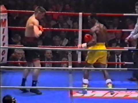 Chris Eubank vs Graciano Rocchigiani 1-9