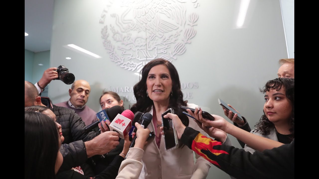 Conferencia de prensa de la Dip. Kenia López Rabadán, presidenta de la Mesa Directiva