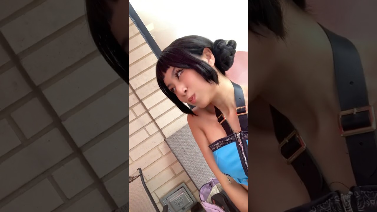 Thanks for the help with CARB loading  🥰 @sho.Jo.cosplay  #kpopdemonhunters #zoey #mira #cosplay