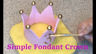 Simple Fondant Crown
