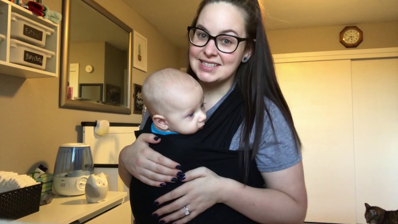 BRIEF REVIEW & DEMONSTRATION OF WEARING THE MOBY WRAP YouTube