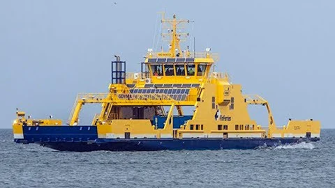 The ferry that sails itself - BBC Click