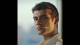 Ağır Oldu Bu Ozan Için...